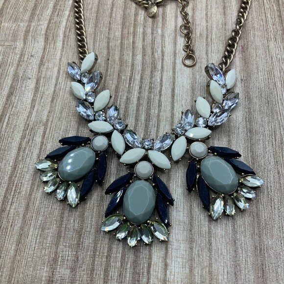 J. Crew Jewelry - J. Crew Crystals Gold Tone Clusters Necklace